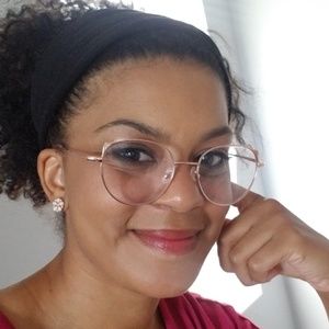 Meet your Posher, Peggy